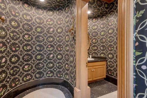 Pond Estate - Image 112