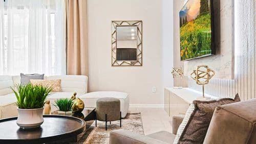 Fancy Villa #3613 - Image 2
