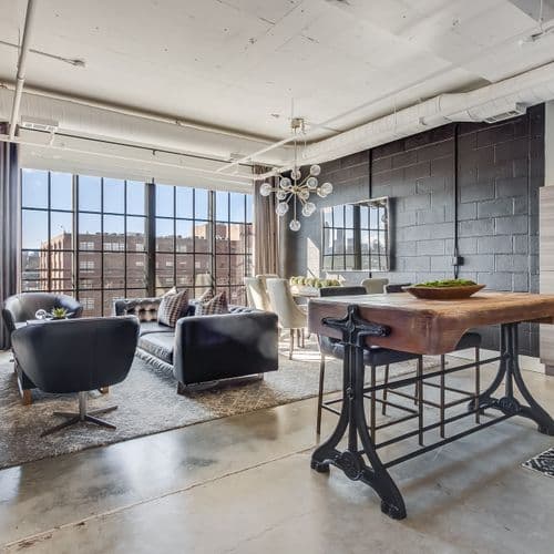 Neptune Loft - Image 1