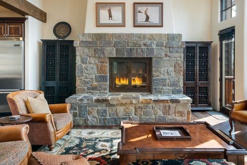 Slopeside Alpine Haven - Image 2