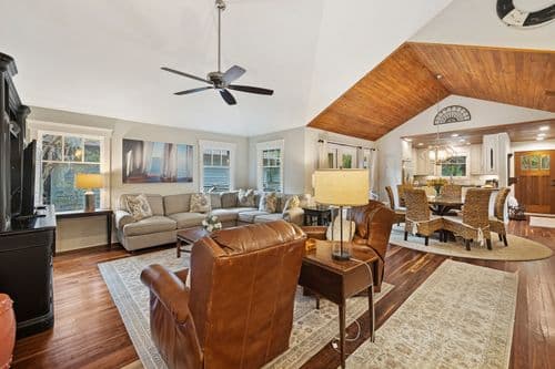 Fiddlers Cove Retreat - Image 1