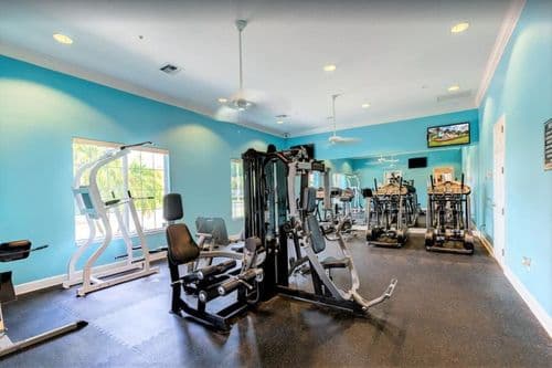Fresh Amazing Family Home - Image 46