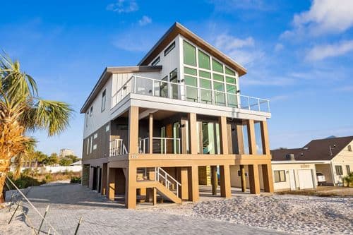 Luxury Beach Vacation - Image 1