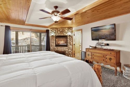 Gold Rush Lodge #2352 - Image 2