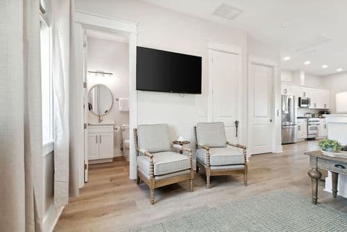 First Ave Grand Retreat II - Image 2
