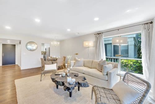 Golf Shore Villa - Image 2