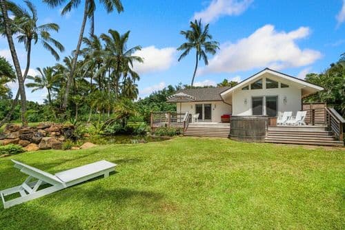 Coconut Hut - Image 1