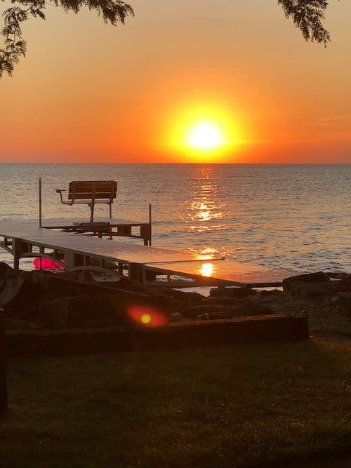 Here Comes the Sun(set) - Image 2