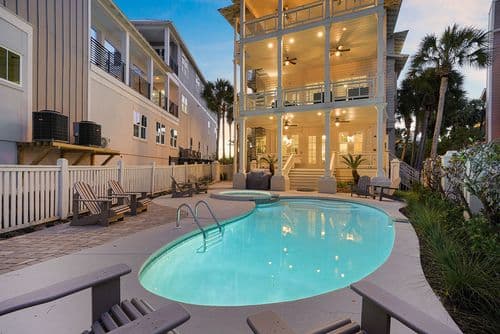 Hermosa Manor - Image 2