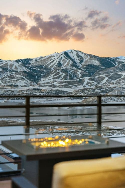 Hideout Mountain Luxe - Image 2