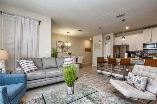 Skyward Home - Image 1