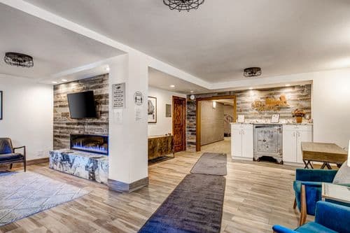 Park Station Luxury Retreat Home - Image 22