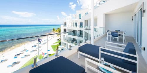 Azure Breeze Haven - Image 2
