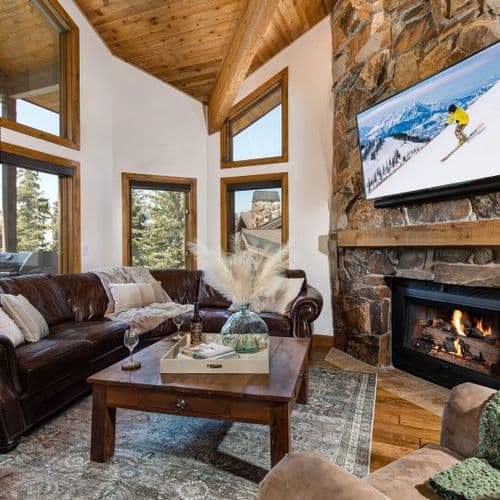 Ontario Lodge - Image 1