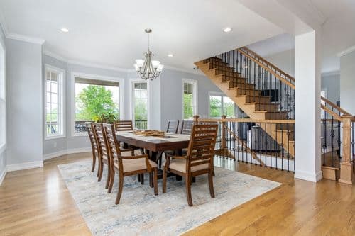 Main Street Manor - Image 2
