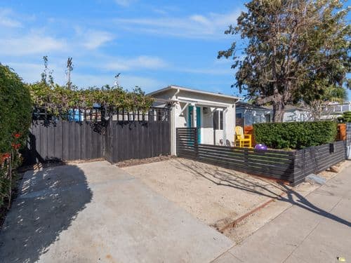 OB Bungalow I - Image 16