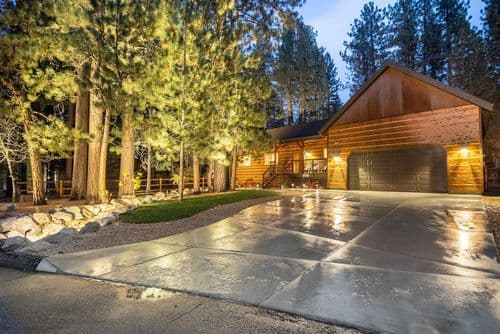 Lazy Bear Lodge - Image 52