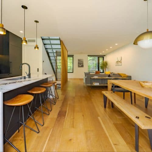 Empire House - Image 1