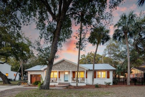 Sawyer House - Image 2