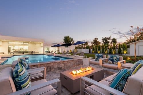 Modern Mansion - Image 59