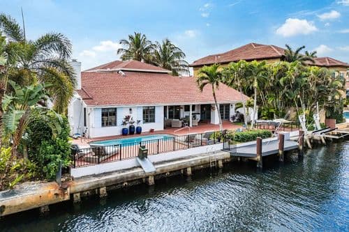Intracoastal View Home - Image 1
