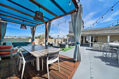 Stylish Dwelling - Image 50