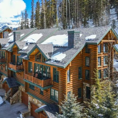 Sundance Lodge - Image 1