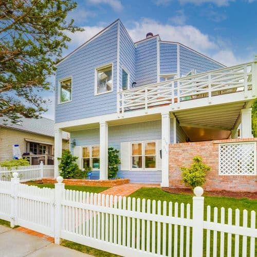 Beach Breakers Home - Image 1