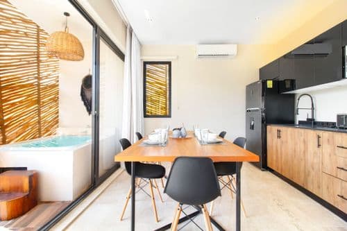 Jungle Sky Residence - Image 2