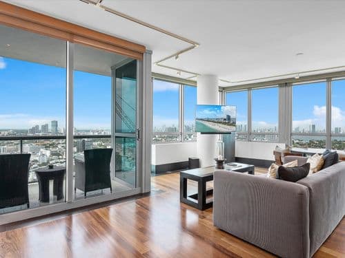 Ocean & Skyline Serenity - Image 2