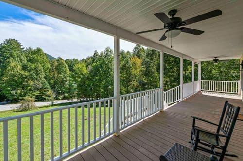 Creekside House - Image 40