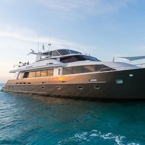 Unbridled Yacht - Image 1