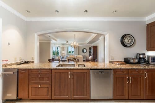 Ritz-Carlton Residence #608 - Image 2