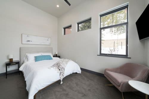 Mountain Retreat Residence - Image 2
