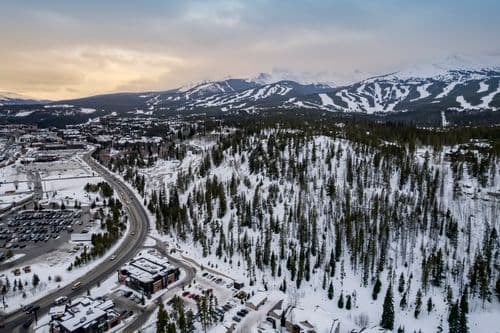 Snowcap Hideaway - Image 23