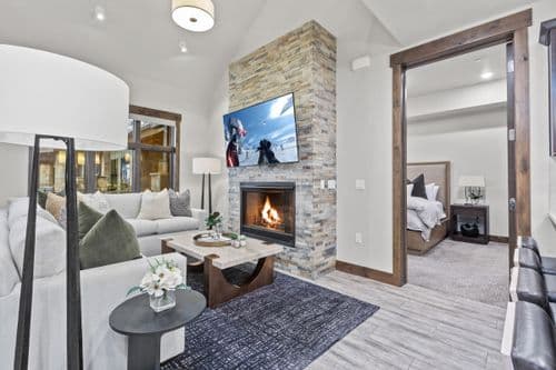Blackstone Condo #301 - Image 2