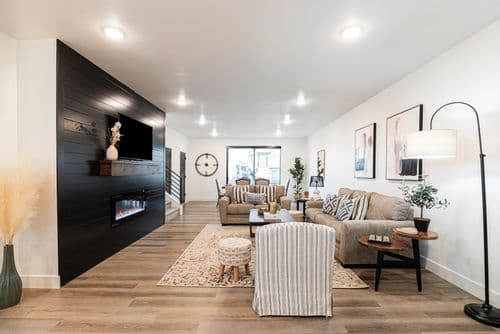 Silver Creek Townhome #1124 - Image 2