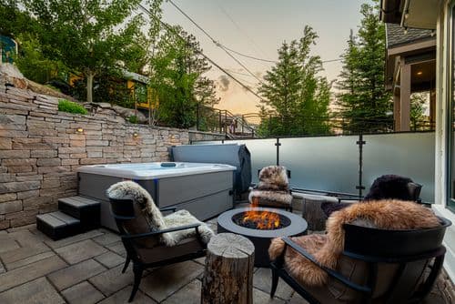 Lift Ski Chalet - Image 2