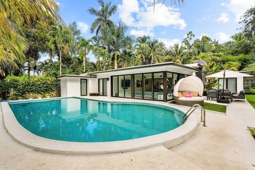 El Portal Villa - Image 1