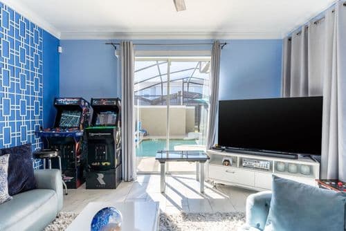 Modern Disney Oasis - Image 2