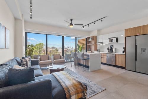Dolphin Den - Image 1
