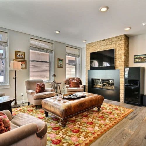 Rustic Star Home - Image 1