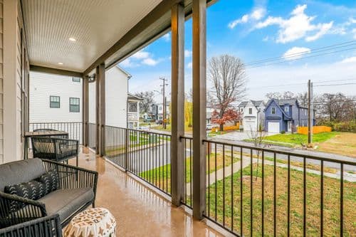 Park West - Image 23