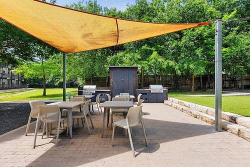 Driftway Residence - Image 37