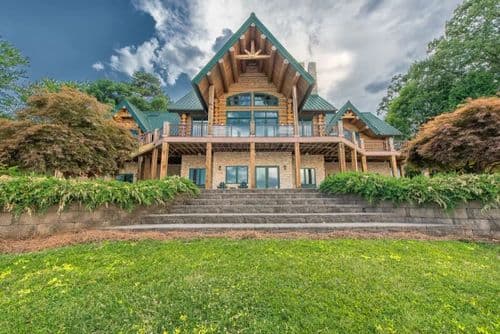 Azalea Lodge - Image 2
