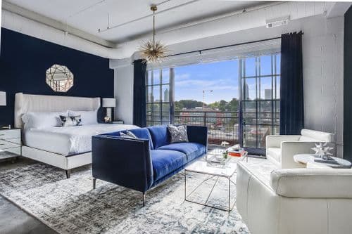 Sapphire Studio - Image 1
