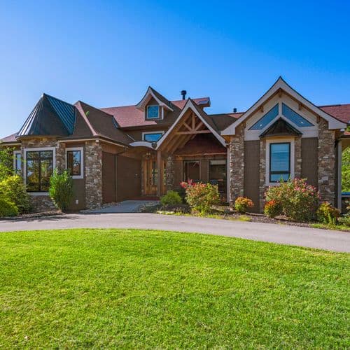 Bear View Lodge - Image 1