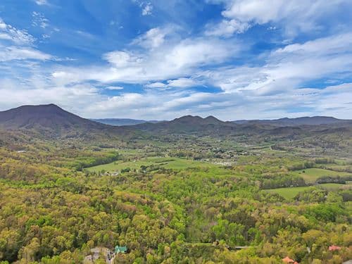 Scenic Views Estate - Image 2