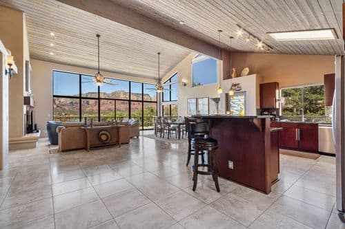 Sedona Artistic View - Image 2