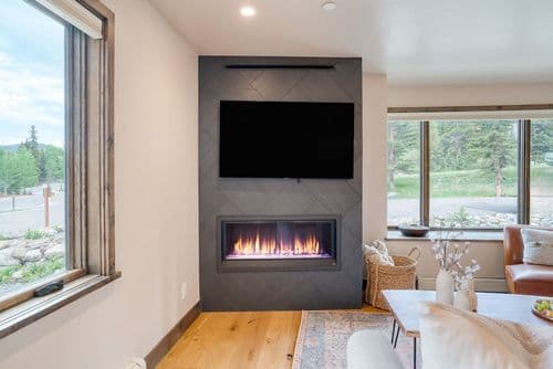 Snowflake Townhome - Image 2